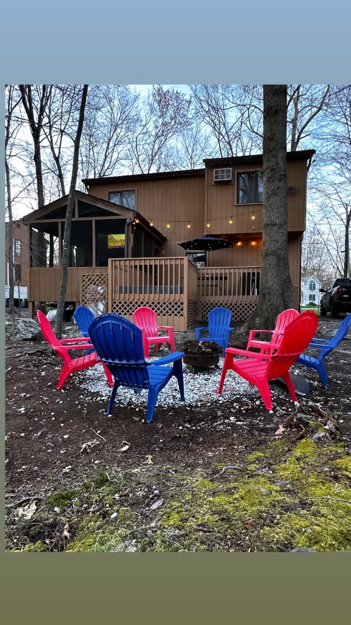 Cozy Cabin At Poconos With Hot Tub And Fire Pit 东斯特劳兹堡 外观 照片