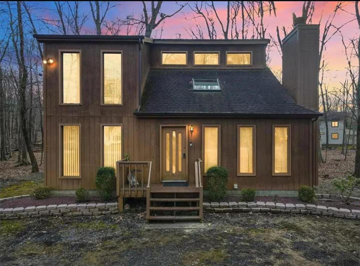 Cozy Cabin At Poconos With Hot Tub And Fire Pit 东斯特劳兹堡 外观 照片